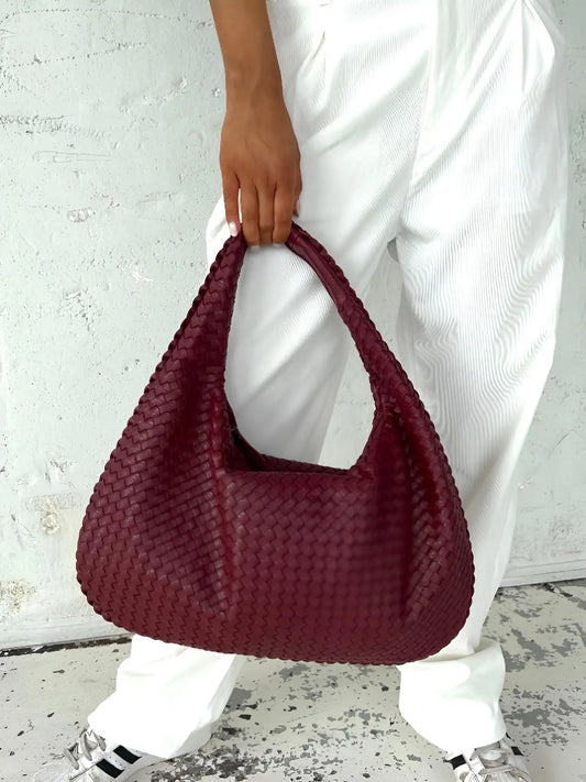 2024 Fashion Woven Shoulder Bag