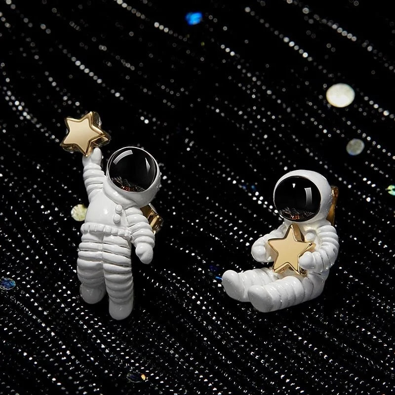 Star Gazer Astronaut Earrings